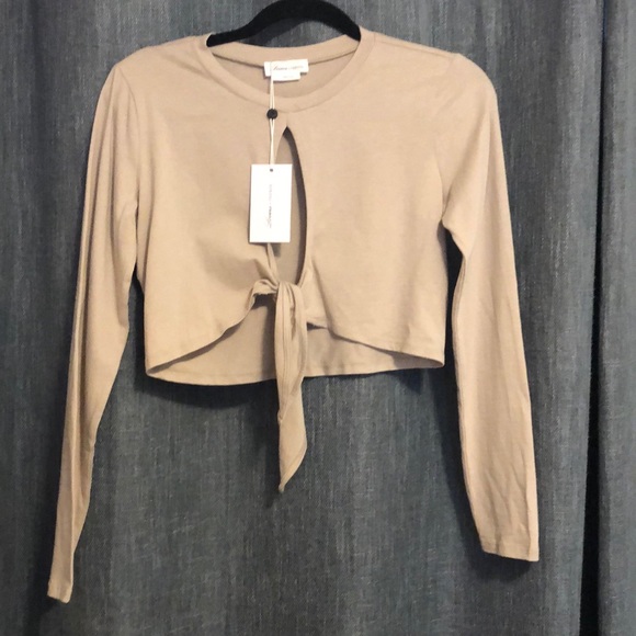 NWT lovers +friends tan crop top - Picture 1 of 5